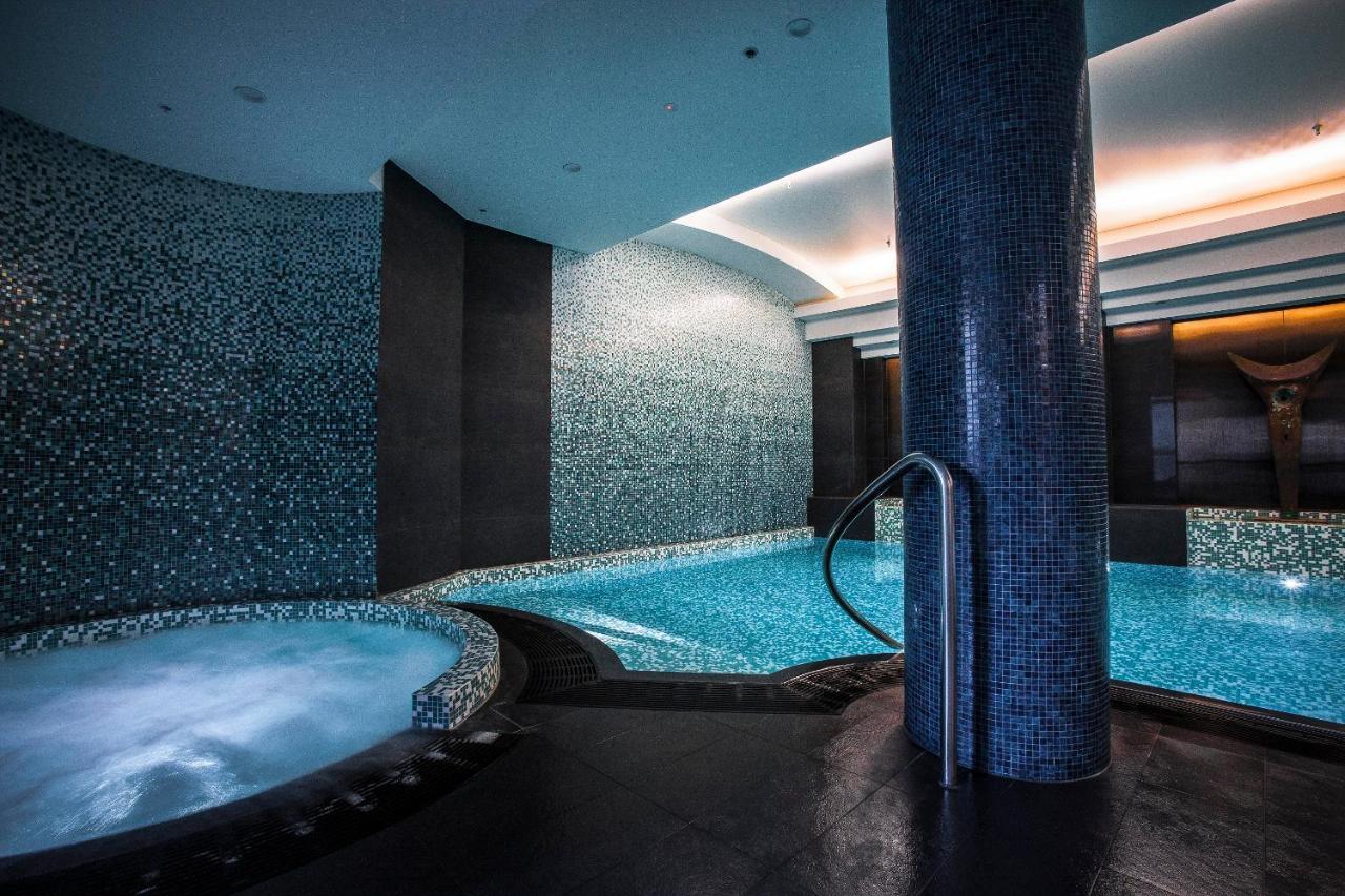 Quay West Suites Melbourne Zewnętrze zdjęcie The spa at The Landmark