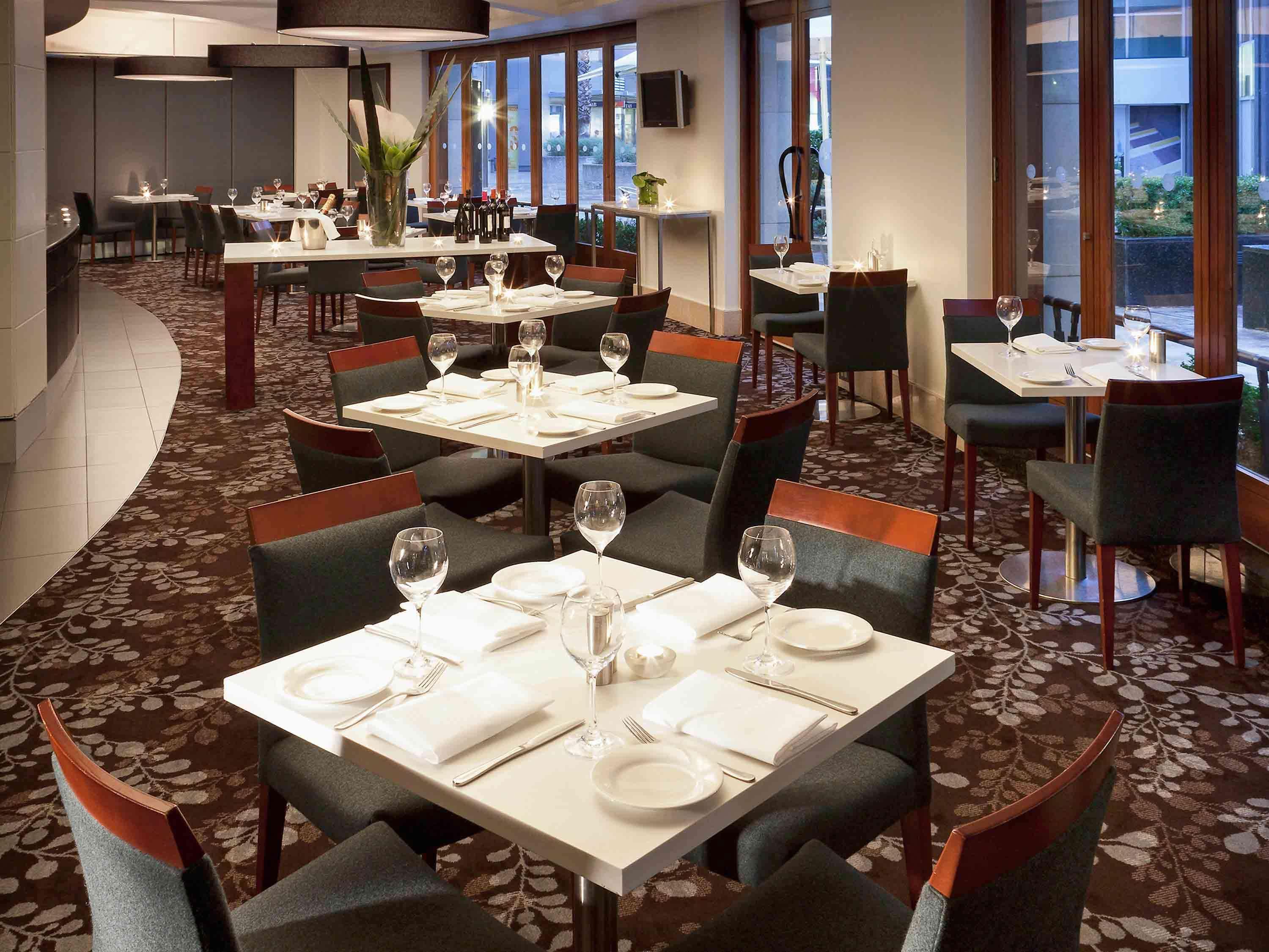 Quay West Suites Melbourne Zewnętrze zdjęcie The restaurant